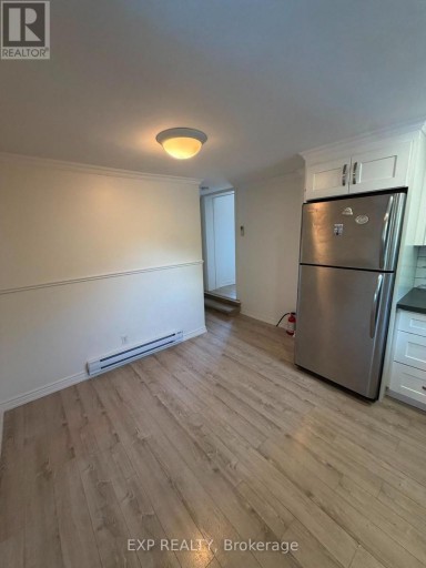 4 - 677 DURIE STREET, Toronto (Runnymede-Bloor West Village), Ontario, M6S3H4