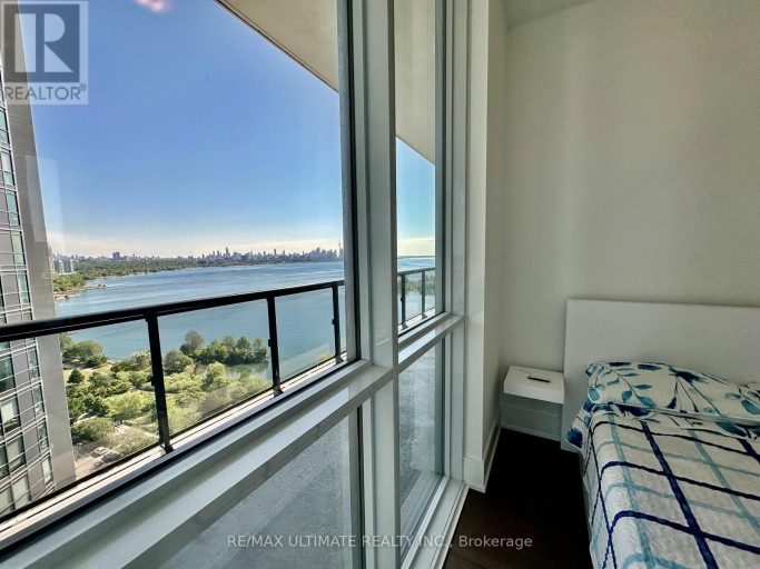UPH06 - 65 ANNIE CRAIG DRIVE, Toronto (Mimico), Ontario, M8V0G3