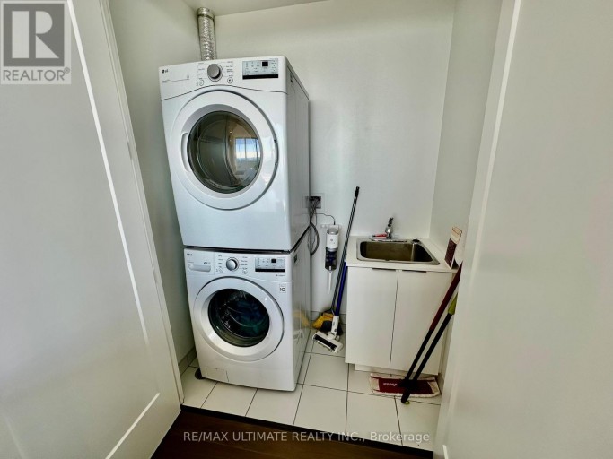 UPH06 - 65 ANNIE CRAIG DRIVE, Toronto (Mimico), Ontario, M8V0G3