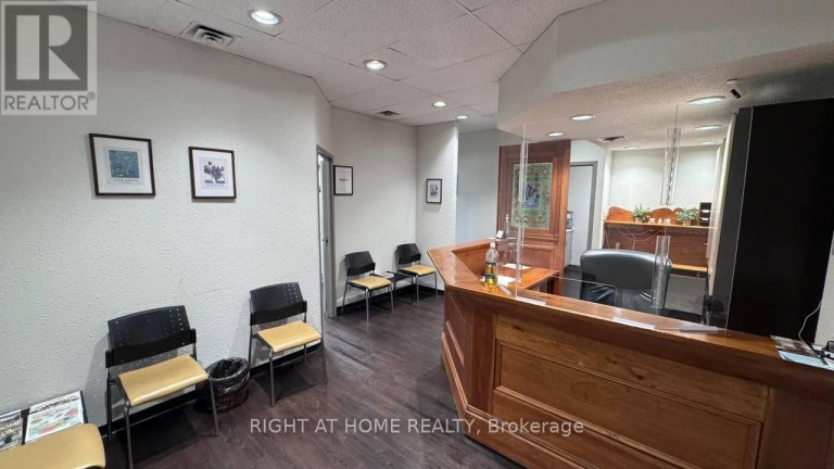 225 - 1333 SHEPPARD AVENUE E, Toronto (Henry Farm), Ontario, M2J1V1