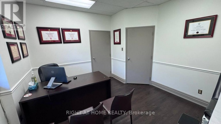 225 - 1333 SHEPPARD AVENUE E, Toronto (Henry Farm), Ontario, M2J1V1