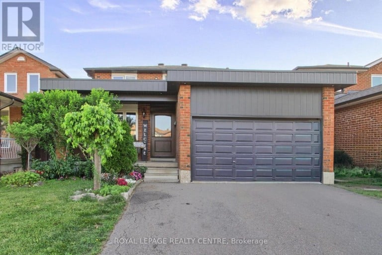 3102 NAWBROOK ROAD, Mississauga (Applewood), Ontario, L4X2V5