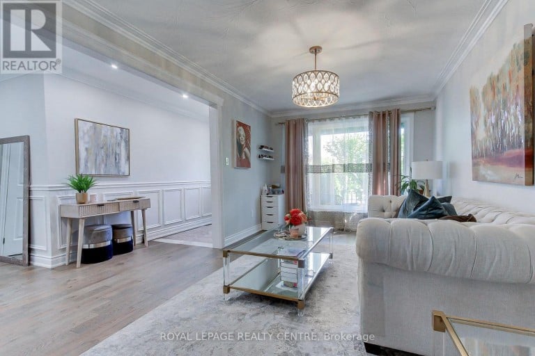 3102 NAWBROOK ROAD, Mississauga (Applewood), Ontario, L4X2V5