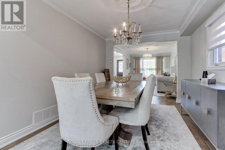 3102 NAWBROOK ROAD, Mississauga (Applewood), Ontario, L4X2V5
