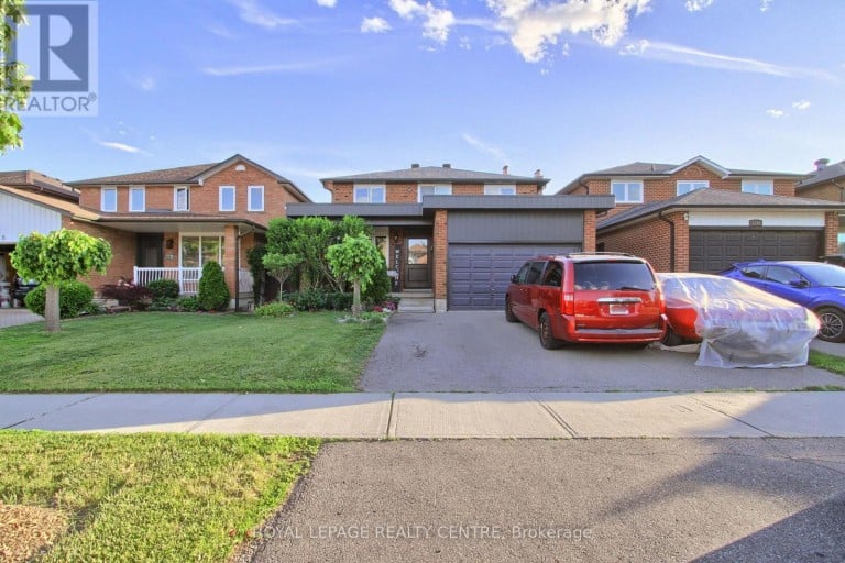 3102 NAWBROOK ROAD, Mississauga (Applewood), Ontario, L4X2V5
