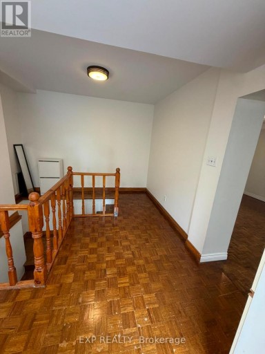 3 - 677 DURIE STREET, Toronto (Runnymede-Bloor West Village), Ontario, M6S3H4