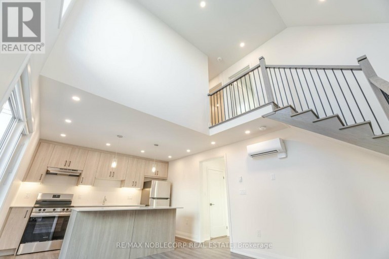 G-SUITE - 16 LITTLE BOULEVARD, Toronto (Briar Hill-Belgravia), Ontario, M6E4N2