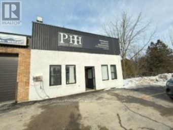 405 MAIN STREET E Minto Ontario photo 1
