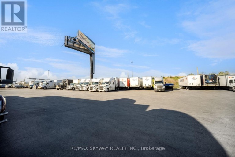 6351 GOREWAY DRIVE, Mississauga (Northeast), Ontario, L4V1P6