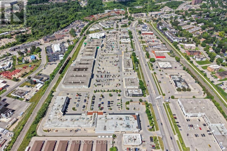 B6 - 655 FAIRWAY ROAD S, Kitchener, Ontario, N2C1X4