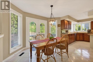 30 THIRLMERE ROAD London North (North A) Ontario photo 17