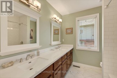 30 THIRLMERE ROAD London North (North A) Ontario photo 24