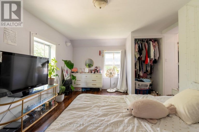 1700 3RD AVENUE E, Owen Sound, Ontario, N4K2L9