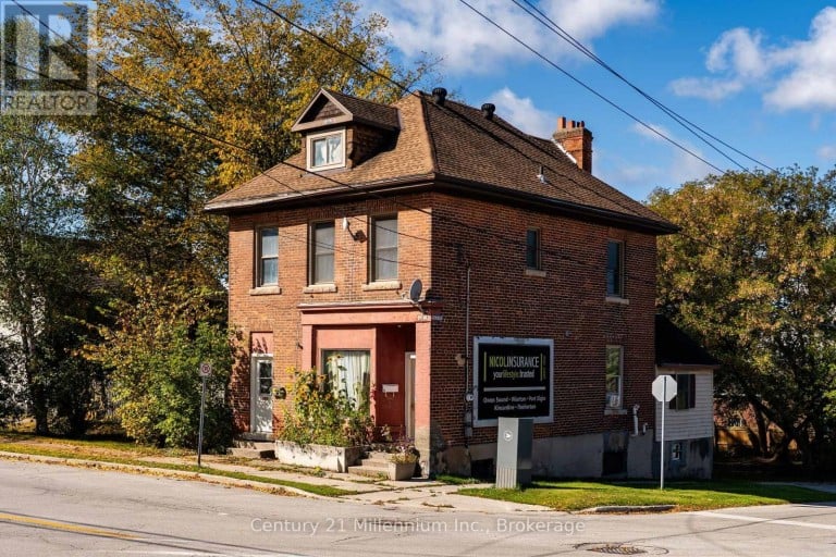1700 3RD AVENUE E, Owen Sound, Ontario, N4K2L9