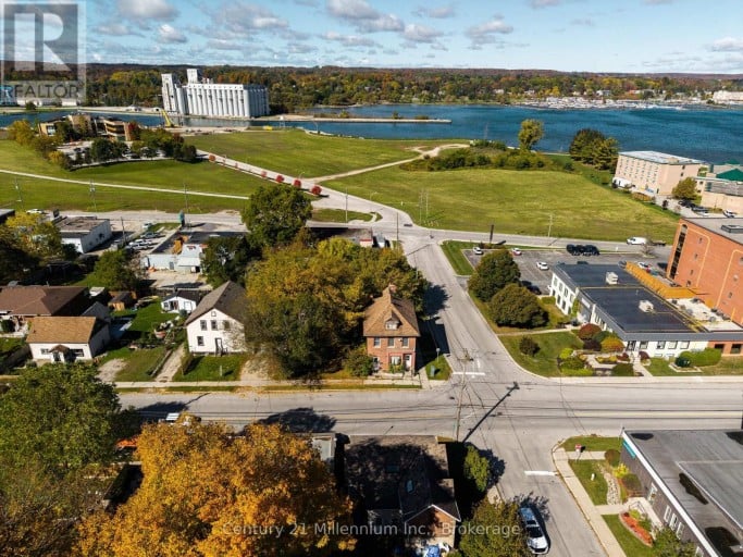 1700 3RD AVENUE E, Owen Sound, Ontario, N4K2L9