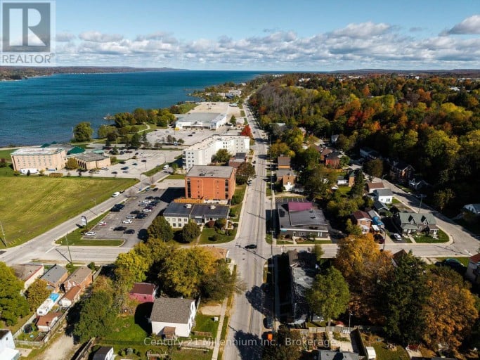 1700 3RD AVENUE E, Owen Sound, Ontario, N4K2L9