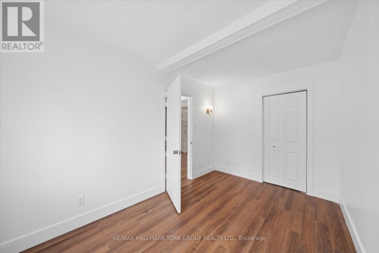 UPPER - 27008 KENNEDY ROAD, Georgina (Historic Lakeshore Communities), Ontario, L0E1S0