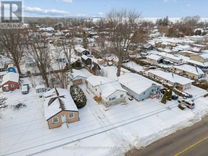 UPPER - 27008 KENNEDY ROAD, Georgina (Historic Lakeshore Communities), Ontario, L0E1S0