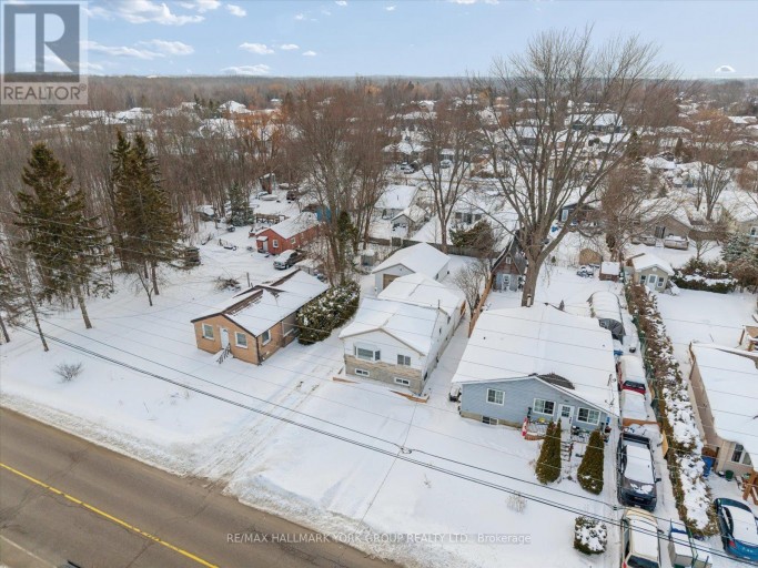 UPPER - 27008 KENNEDY ROAD, Georgina (Historic Lakeshore Communities), Ontario, L0E1S0