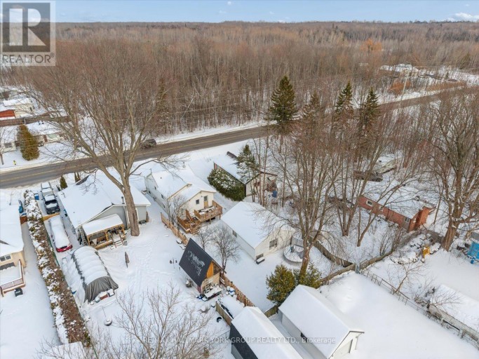 UPPER - 27008 KENNEDY ROAD, Georgina (Historic Lakeshore Communities), Ontario, L0E1S0