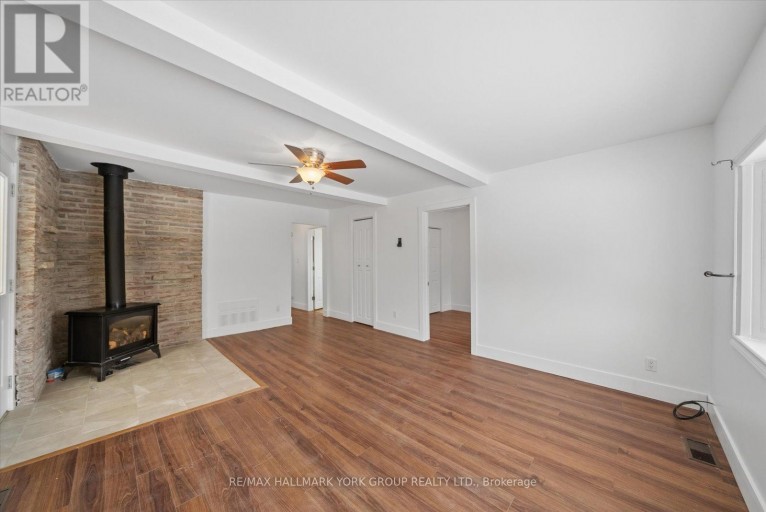 UPPER - 27008 KENNEDY ROAD, Georgina (Historic Lakeshore Communities), Ontario, L0E1S0
