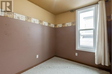 21 MARIAM STREET St. Thomas Ontario photo 23