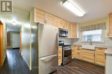 21 MARIAM STREET St. Thomas Ontario photo 6