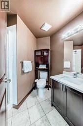 915, 1053 10 Street SW Calgary Alberta photo 25