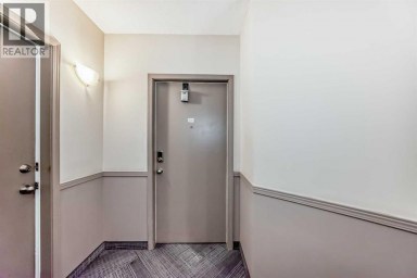 915, 1053 10 Street SW Calgary Alberta photo 35