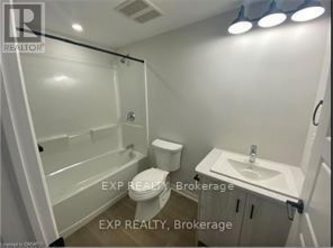 303 - 3998 VICTORIA AVENUE, Lincoln (Lincoln-Jordan/Vineland), Ontario, L0R2C0