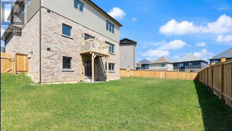 LOWER - 30 ROWLEY STREET, Brantford, Ontario, N3S0J6
