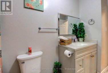 282B BROCK STREET W Uxbridge Ontario photo 15
