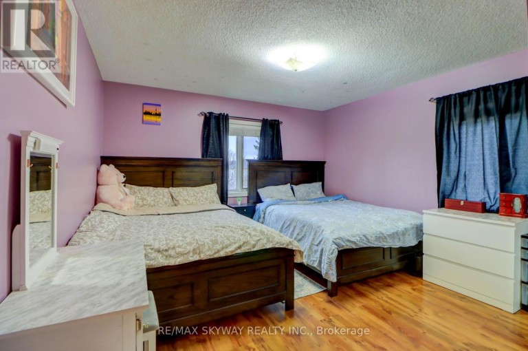 282B BROCK STREET W, Uxbridge, Ontario, L9P1G1
