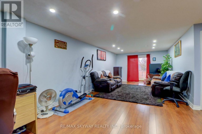 282B BROCK STREET W, Uxbridge, Ontario, L9P1G1