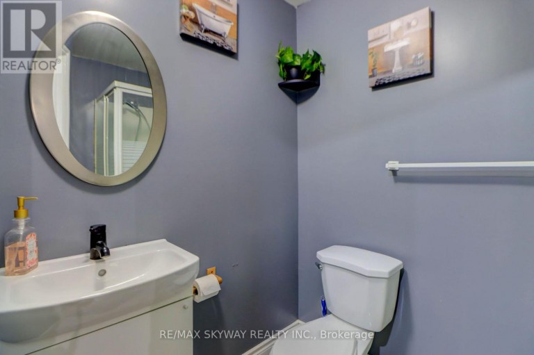282B BROCK STREET W, Uxbridge, Ontario, L9P1G1