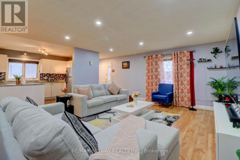 282B BROCK STREET W, Uxbridge, Ontario, L9P1G1