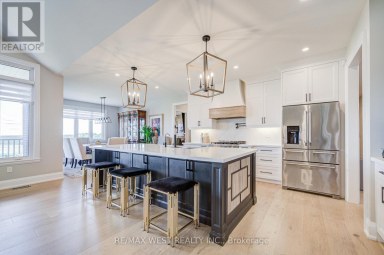 7 HORIZON COURT Kawartha Lakes (Manvers) Ontario photo 9