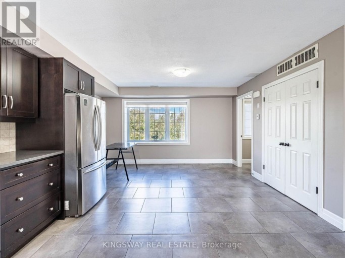 15 - 275 OLD HURON ROAD E, Kitchener, Ontario, N2R1P9