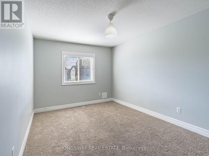 15 - 275 OLD HURON ROAD E, Kitchener, Ontario, N2R1P9
