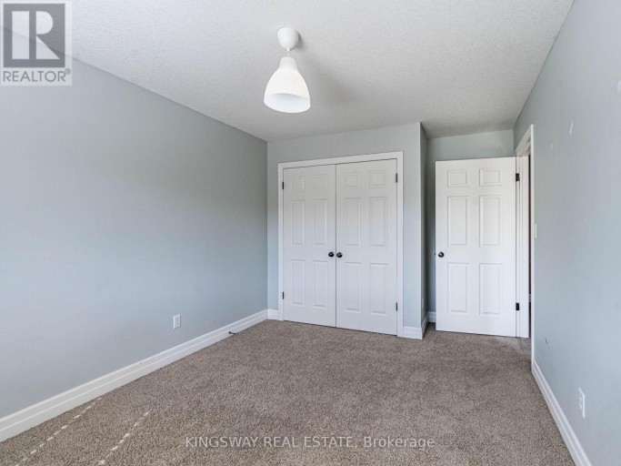 15 - 275 OLD HURON ROAD E, Kitchener, Ontario, N2R1P9
