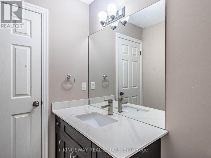 15 - 275 OLD HURON ROAD E, Kitchener, Ontario, N2R1P9