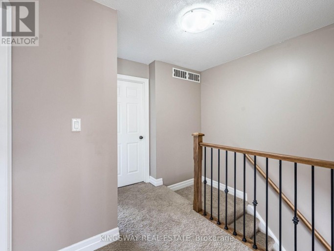 15 - 275 OLD HURON ROAD E, Kitchener, Ontario, N2R1P9