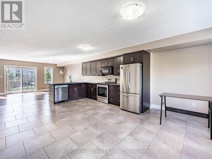 15 - 275 OLD HURON ROAD E, Kitchener, Ontario, N2R1P9