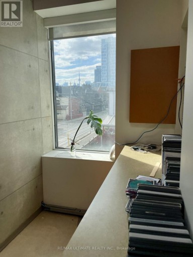 2ND FLOOR - 238 BROADVIEW AVENUE, Toronto (South Riverdale), Ontario, M4M2G6