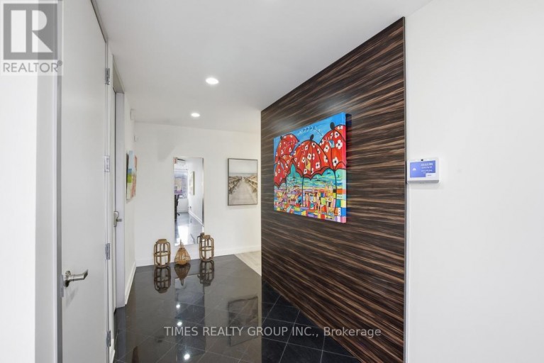 400 - 801 EGLINTON AVENUE W, Toronto (Forest Hill South), Ontario, M5N1E3