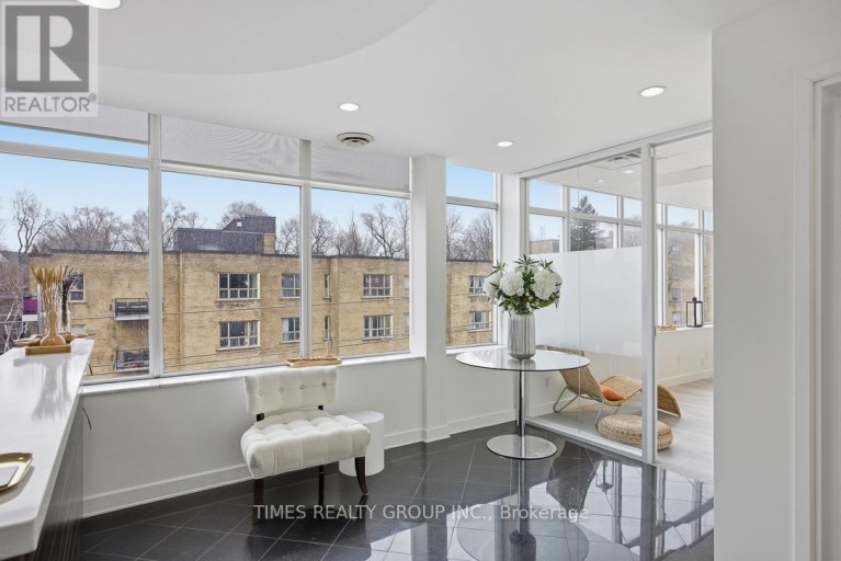 400 - 801 EGLINTON AVENUE W, Toronto (Forest Hill South), Ontario, M5N1E3