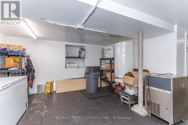 495 BLOOR STREET W Toronto (University) Ontario photo 28