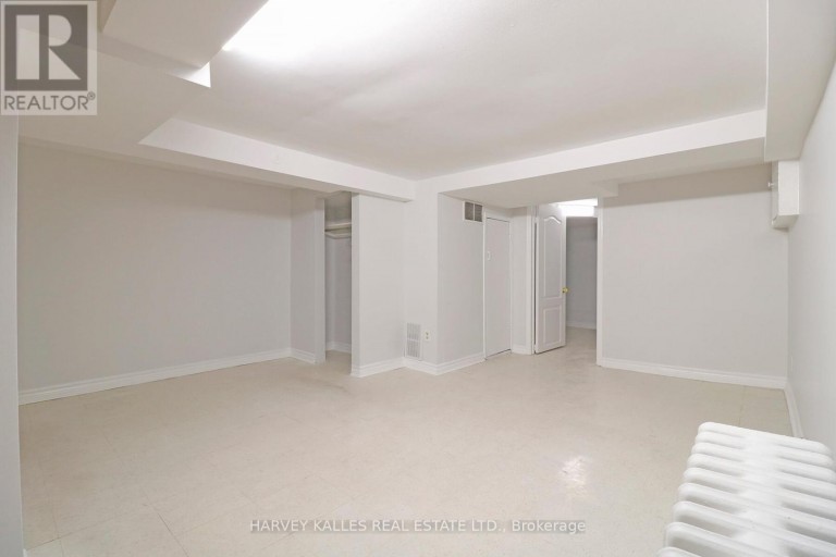 BASEMENT - 156 GILLARD AVENUE, Toronto (Greenwood-Coxwell), Ontario, M4J4N6