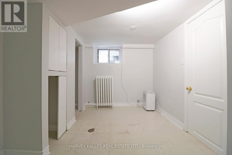 BASEMENT - 156 GILLARD AVENUE, Toronto (Greenwood-Coxwell), Ontario, M4J4N6