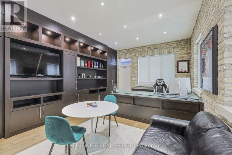 E - 609 MARLEE AVENUE, Toronto (Yorkdale-Glen Park), Ontario, M6B3J6